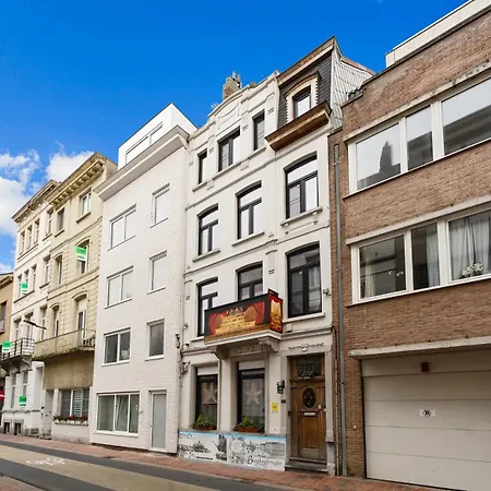 Oda ve Kahvaltı Casa Chico 4*